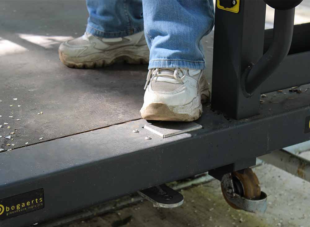 Foot pedals are only active when the top platform is removed